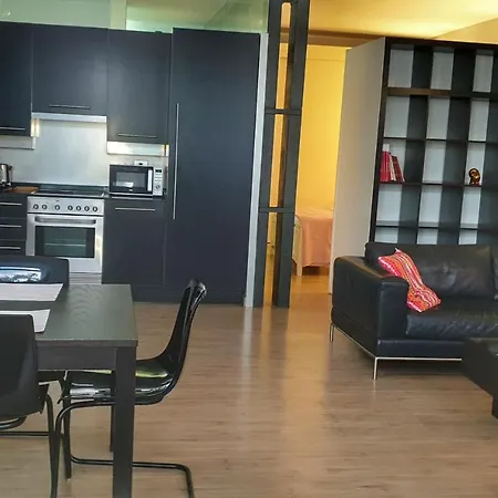 Loft La Romantica 아파트 로스 레알레호스